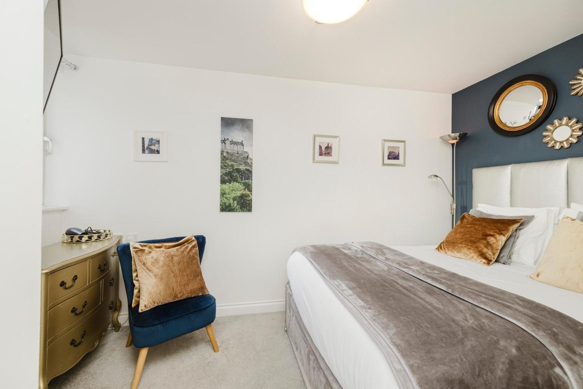 Joivy Stylish Apartment With Balcony In Old Town EDI Kültér fotó