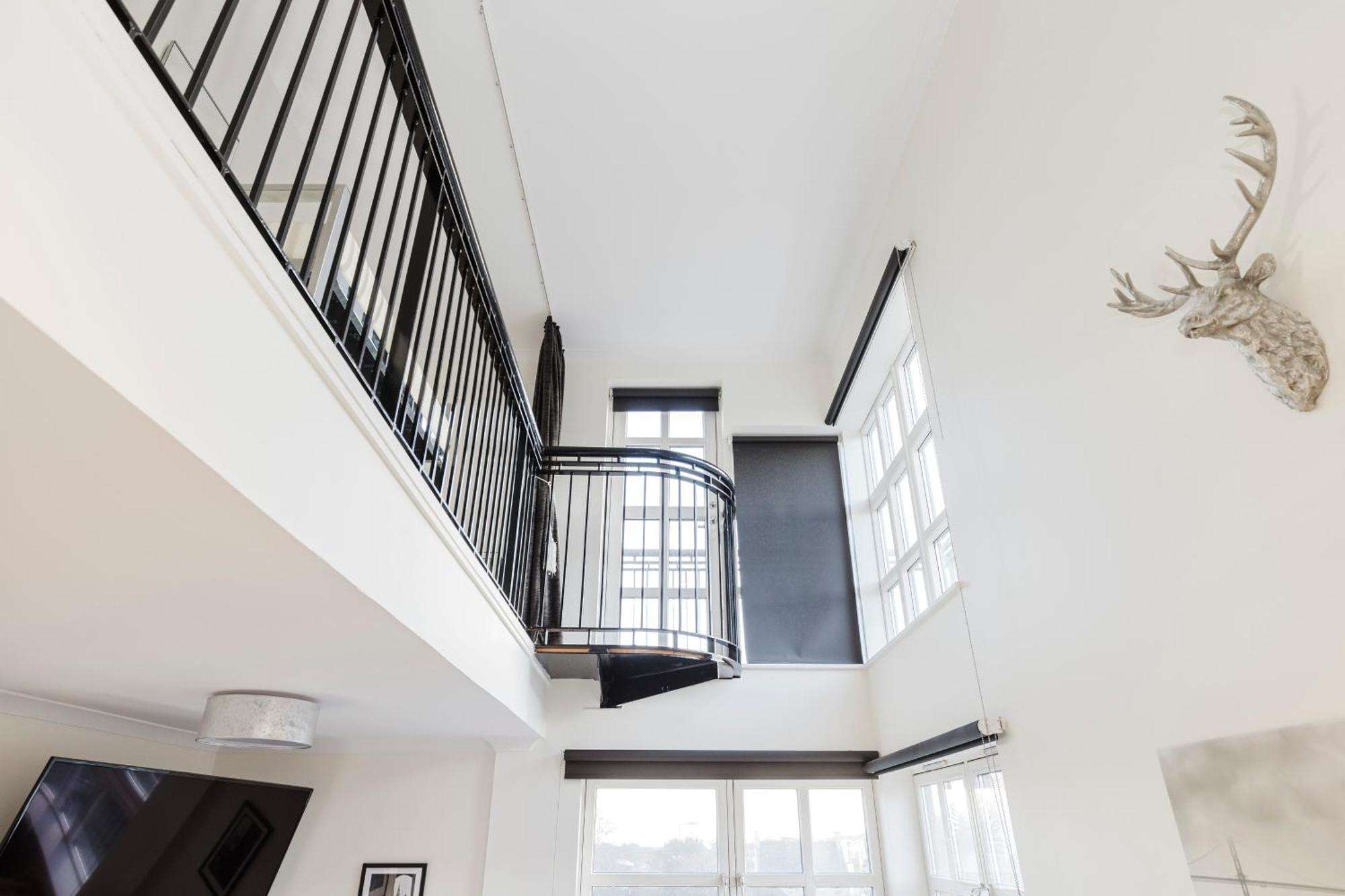 Joivy Stylish Apartment With Balcony In Old Town EDI Kültér fotó